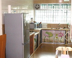 Just For You Highlands Apartment.