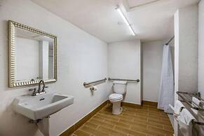 OYO Hotel Orlando Airport