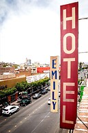 Hotel Emily