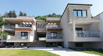 Bella Vista Luxury Apartments