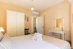 Bella Vista Luxury Apartments