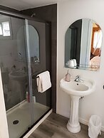 Buddha Bing Cottage and Cabins