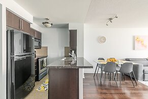 Simply Comfort Gorgeous Apt North York