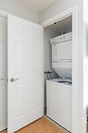 Simply Comfort Gorgeous Apt North York