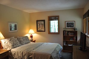 Lost Branch on the Lake