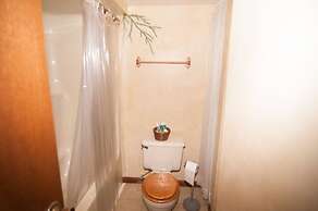 Slopeside Condo D102