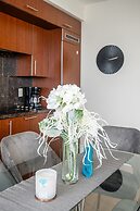 GLOBALSTAY. Modern North York Condos