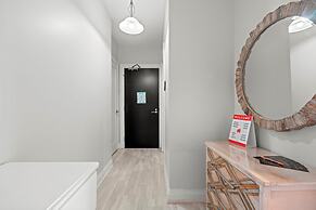 Modern Apartments in North York