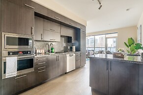 GLOBALSTAY. Modern North York Condos