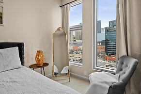 GLOBALSTAY. Downtown Calgary Apartments. Free parking