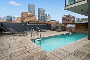 GLOBALSTAY. Downtown Calgary Apartments