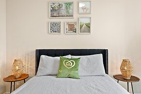 GLOBALSTAY. Downtown Calgary Apartments. Free parking