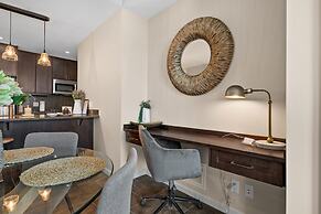 GLOBALSTAY. Downtown Calgary Apartments. Free parking