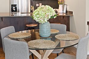 GLOBALSTAY. Downtown Calgary Apartments. Free parking