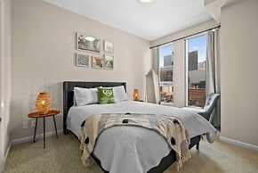 GLOBALSTAY. Downtown Calgary Apartments. Free parking