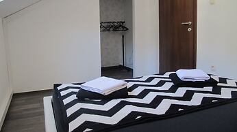 Comfortable 2 Bedroom Apartment