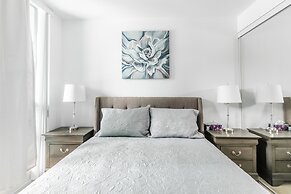 GLOBALSTAY. Fort York Apartments