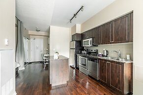 GLOBALSTAY. Fort York Apartments