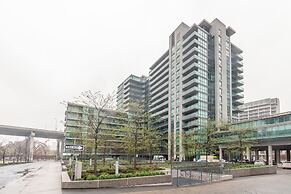 GLOBALSTAY. Fort York Apartments