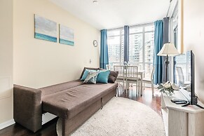 GLOBALSTAY. Fort York Apartments