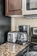 GLOBALSTAY. Fort York Apartments