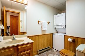 Deerfield Village 106