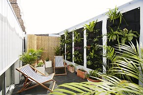 Executive Beachside Loft