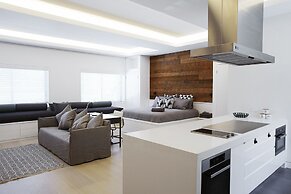 Executive Beachside Loft