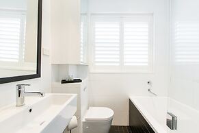 The Double Bay Executive Apartment