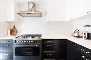 The Double Bay Executive Apartment