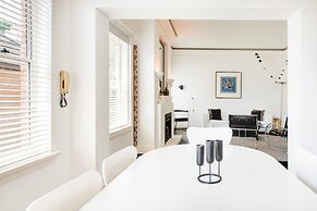 The Double Bay Executive Apartment