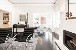 The Double Bay Executive Apartment