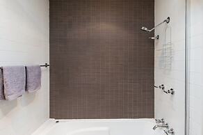 Bondi Beach Executive Penthouse