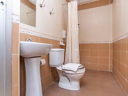 Super OYO 1114 Neo Pegasus Hotel