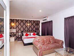 Super OYO 1114 Neo Pegasus Hotel