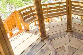 Haedoji Hwangto Town