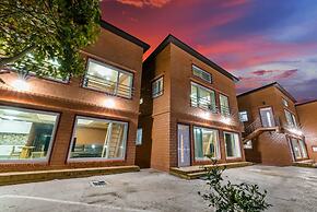 Haedoji Hwangto Town