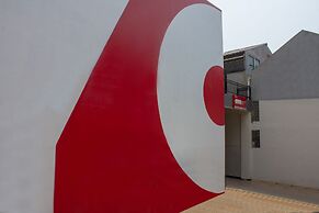 OYO 737 Kamar Keluarga Mahkota 8