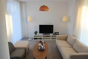 Novron Villa 4 Bedroom by Belek Rental