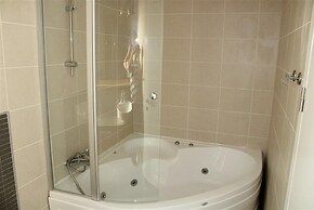 Novron Villa 4 Bedroom by Belek Rental