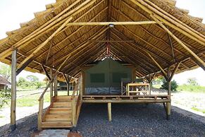 Bwana Tembo Safari Lodge