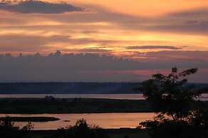 Bwana Tembo Safari Lodge