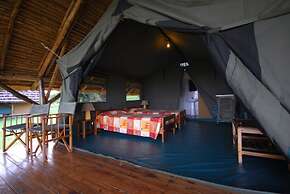 Bwana Tembo Safari Lodge