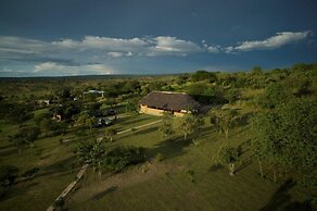 Bwana Tembo Safari Lodge