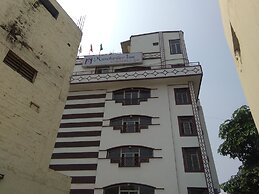 Nahar Manchester Inn