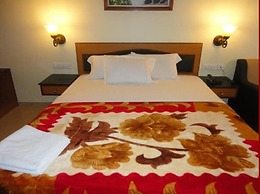 Nahar Manchester Inn