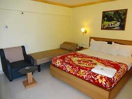 Nahar Manchester Inn