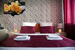 Apartments 5 zvezd Vozle Tsentralnoy Ploshchadi