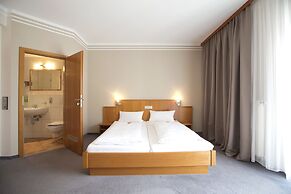 Neumaiers Hirsch Gasthof & Landhotel