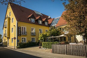 Neumaiers Hirsch Gasthof & Landhotel